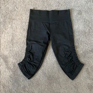 lululemon seamless crops